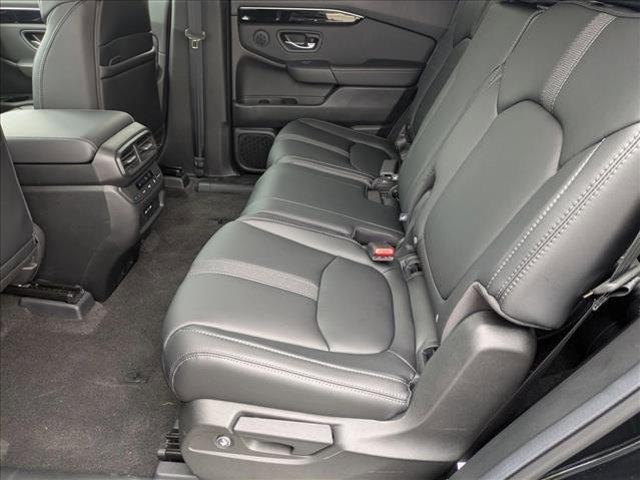 new 2025 Honda Pilot car, priced at $52,995