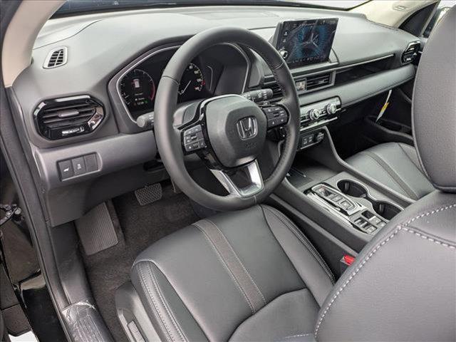 new 2025 Honda Pilot car, priced at $52,995