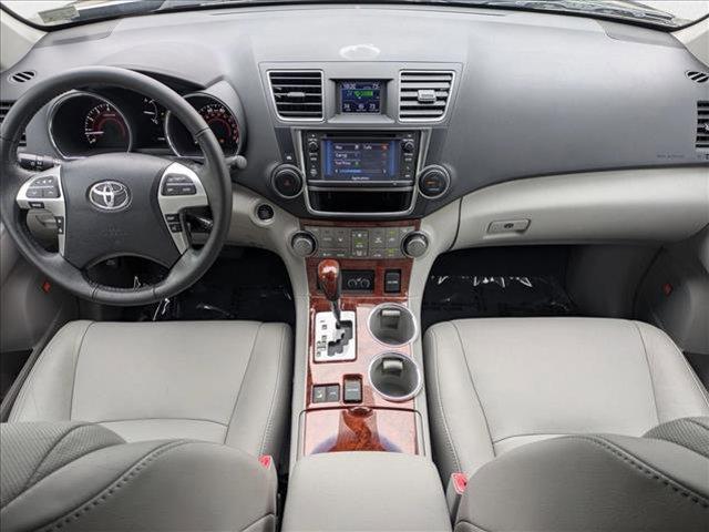 used 2013 Toyota Highlander car, priced at $18,990