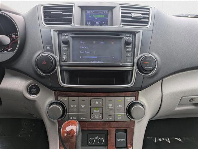 used 2013 Toyota Highlander car, priced at $18,990