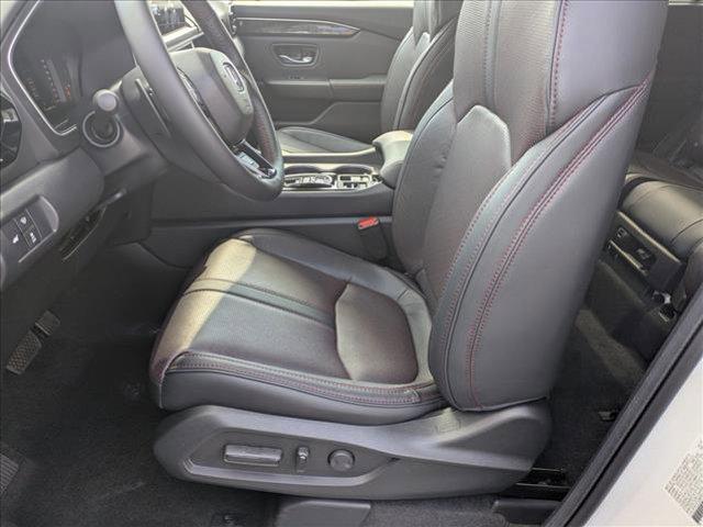 new 2025 Honda Pilot car, priced at $56,530