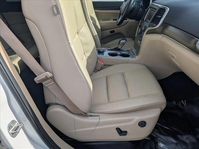 used 2017 Jeep Grand Cherokee car, priced at $11,399