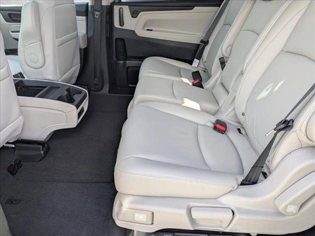 new 2026 Honda Odyssey car, priced at $44,290