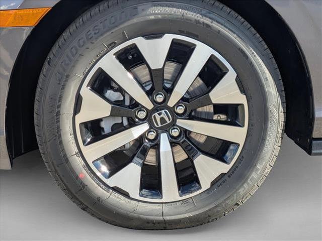 new 2026 Honda Odyssey car, priced at $44,290