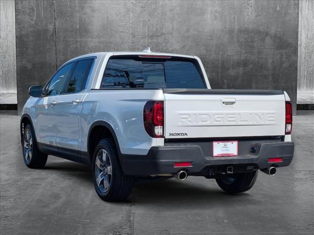 used 2025 Honda Ridgeline car, priced at $40,850