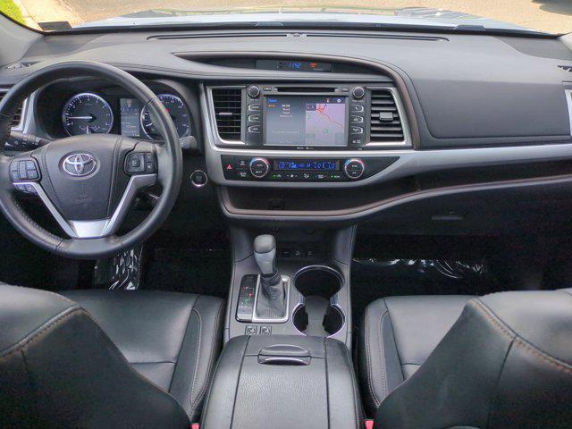 used 2014 Toyota Highlander car, priced at $21,591