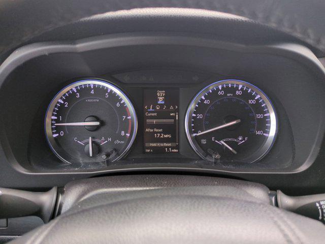 used 2014 Toyota Highlander car, priced at $21,591