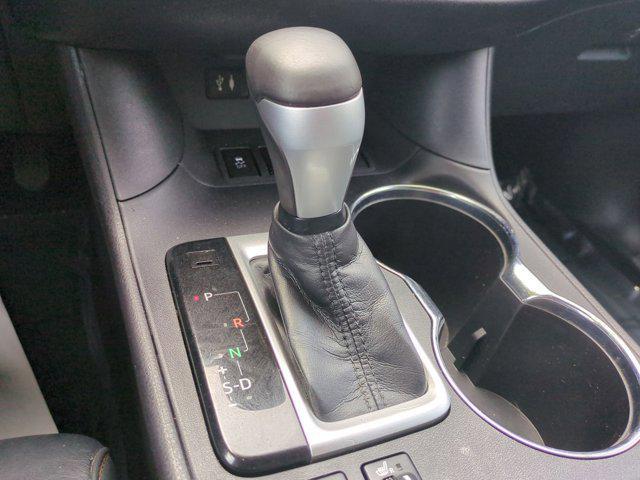 used 2014 Toyota Highlander car, priced at $21,591