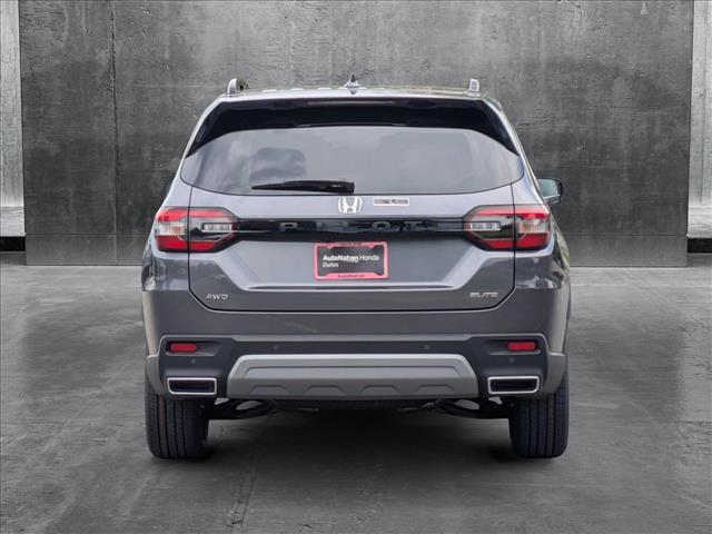 new 2025 Honda Pilot car, priced at $54,530