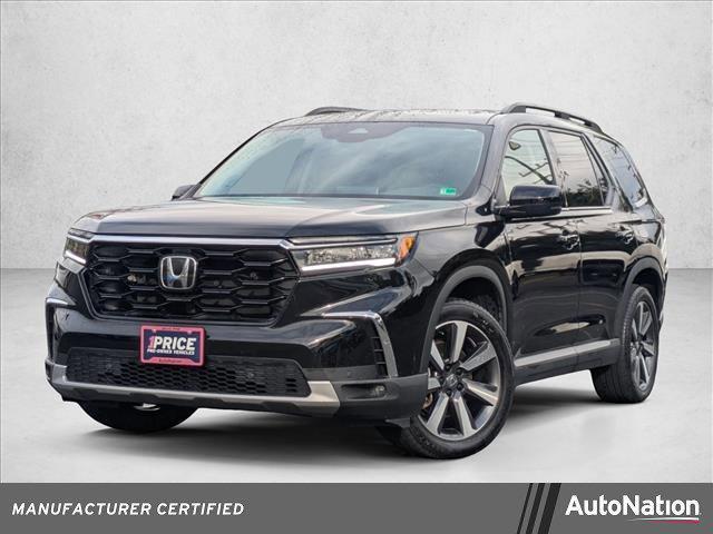 used 2025 Honda Pilot car, priced at $43,991