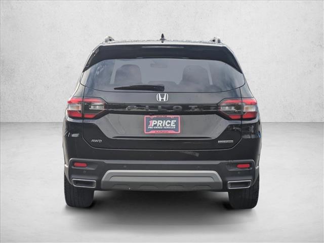 used 2025 Honda Pilot car, priced at $43,991