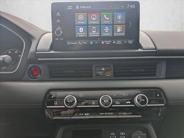used 2025 Honda Pilot car, priced at $43,991