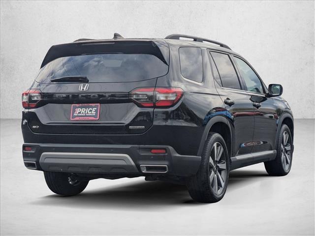 used 2025 Honda Pilot car, priced at $43,991