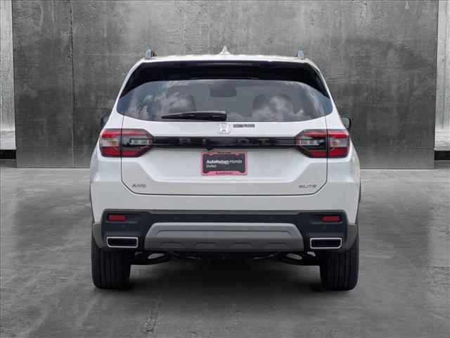new 2025 Honda Pilot car, priced at $54,985