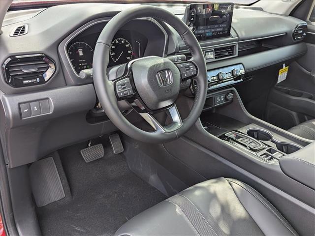 new 2025 Honda Pilot car, priced at $53,450