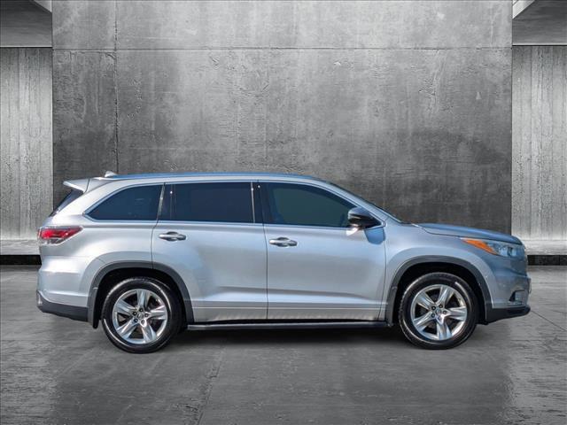 used 2016 Toyota Highlander car, priced at $21,992
