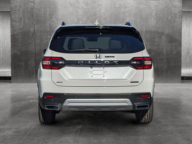 new 2025 Honda Pilot car, priced at $51,450