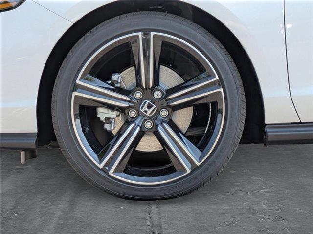 new 2025 Honda Accord Hybrid car, priced at $35,260