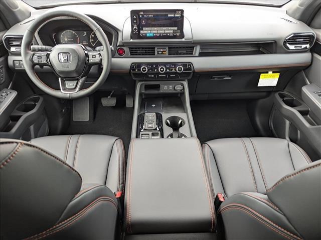 new 2025 Honda Pilot car, priced at $51,350