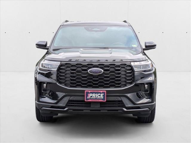 used 2025 Ford Explorer car, priced at $39,990