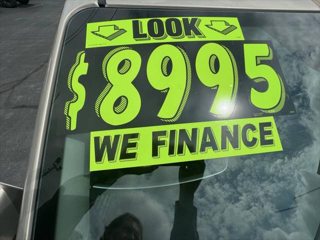 used 2012 Chevrolet Traverse car, priced at $8,995