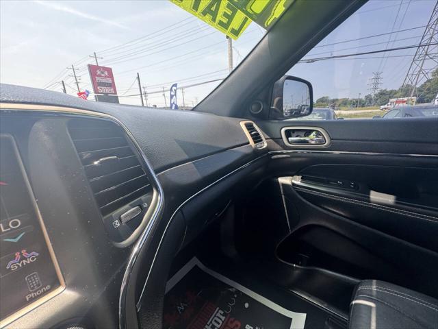 used 2015 Jeep Grand Cherokee car, priced at $12,995