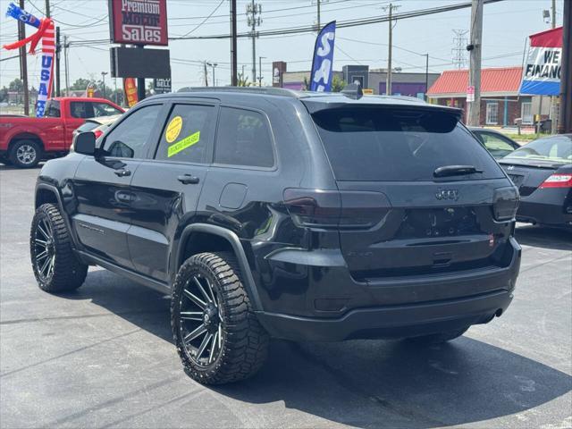 used 2015 Jeep Grand Cherokee car, priced at $12,995