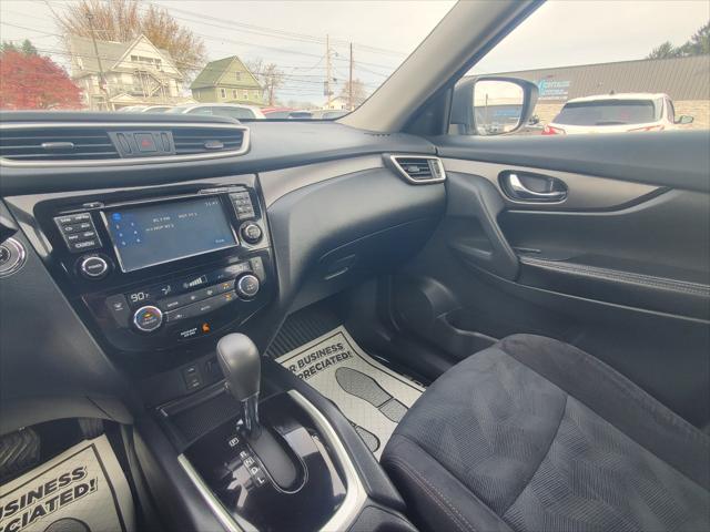 used 2014 Nissan Rogue car, priced at $11,995