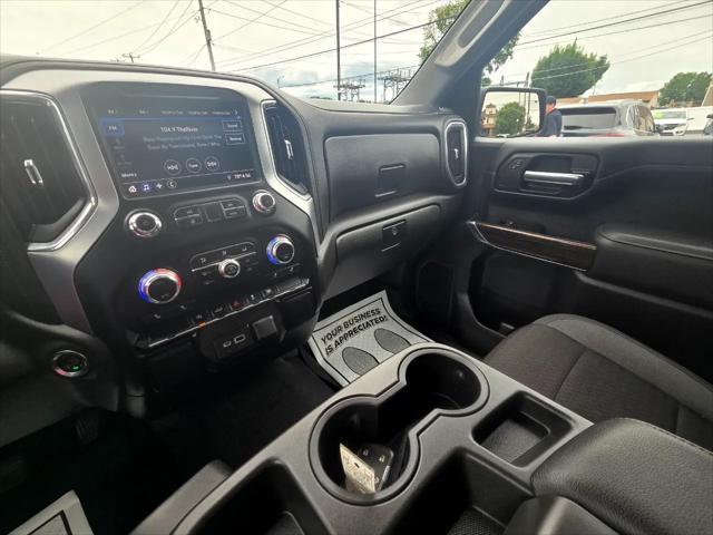used 2022 GMC Sierra 1500 car, priced at $31,995
