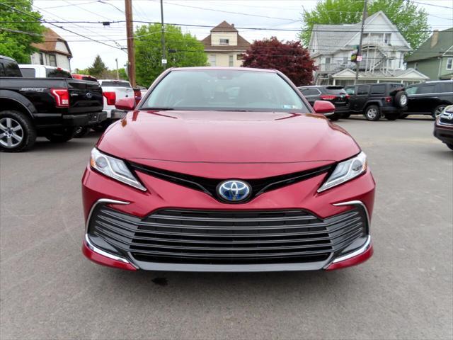 used 2022 Toyota Camry Hybrid car, priced at $27,995