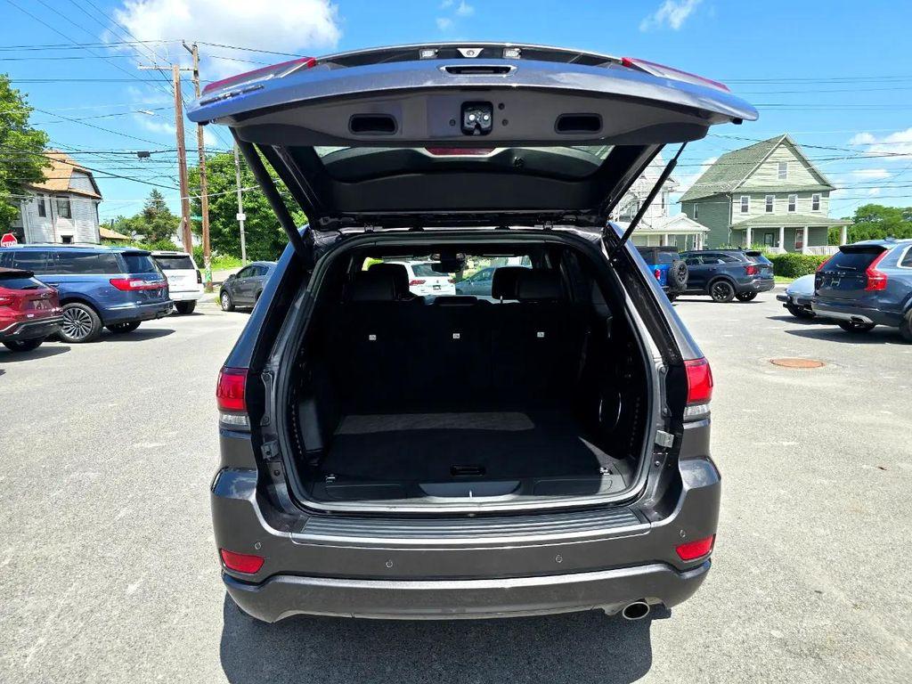 used 2021 Jeep Grand Cherokee car, priced at $28,995