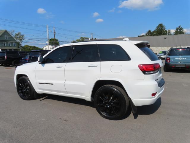 used 2020 Jeep Grand Cherokee car, priced at $26,995