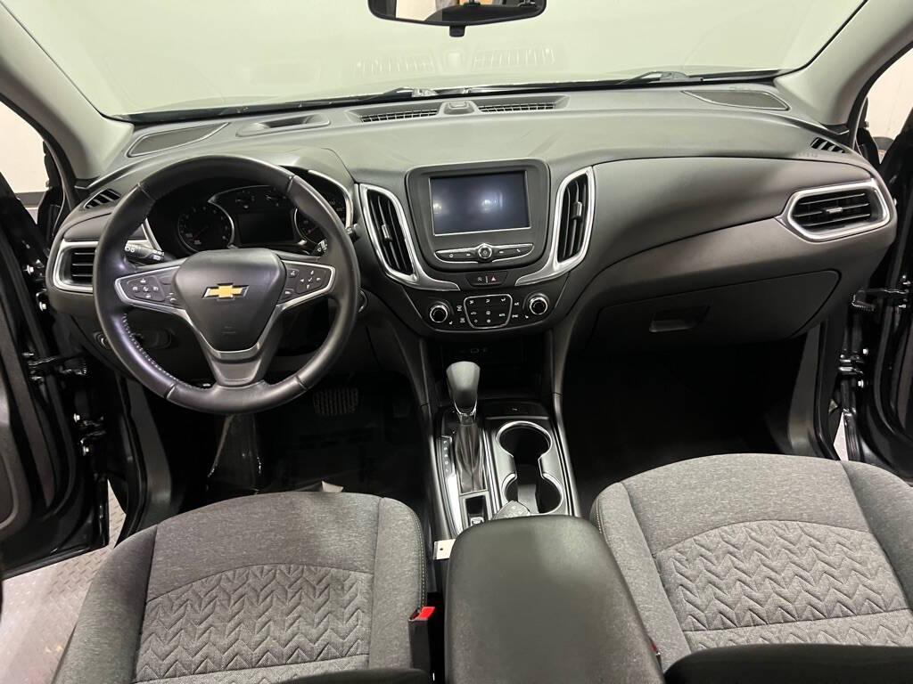 used 2022 Chevrolet Equinox car, priced at $22,999