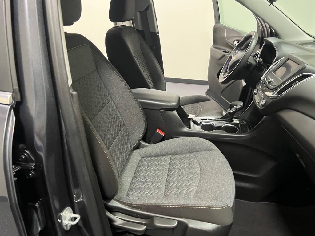 used 2022 Chevrolet Equinox car, priced at $22,999