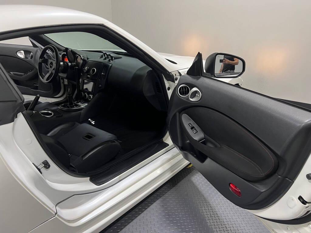 used 2011 Nissan 370Z car, priced at $19,999