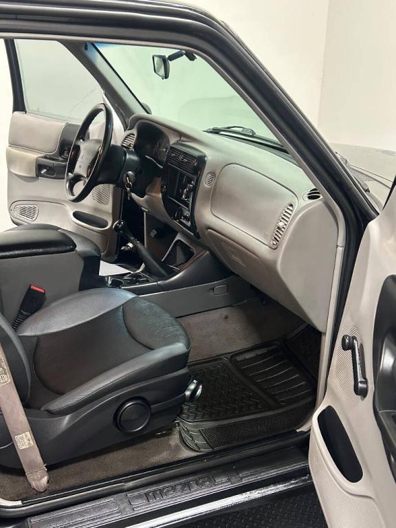 used 1999 Mazda B2500 car, priced at $2,900