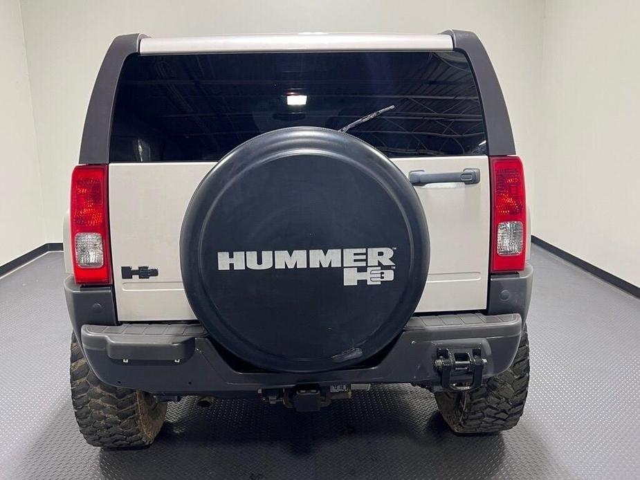 used 2007 Hummer H3 car, priced at $9,999