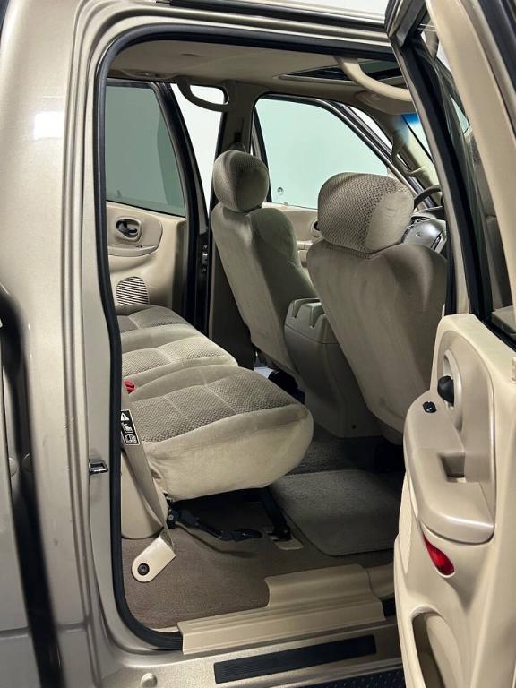 used 2001 Ford F-150 car, priced at $6,499