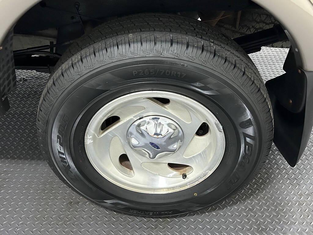 used 2001 Ford F-150 car, priced at $6,499