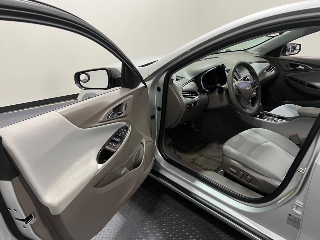 used 2017 Chevrolet Malibu car, priced at $12,499