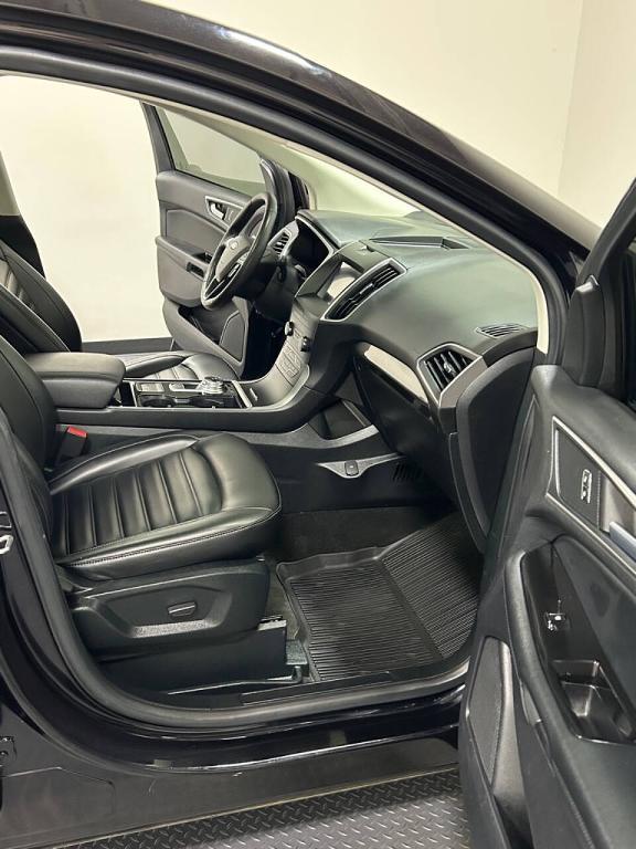used 2020 Ford Edge car, priced at $17,499