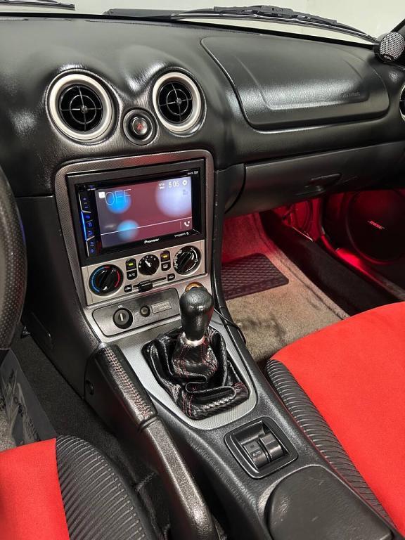 used 2004 Mazda MX-5 Miata car, priced at $8,999