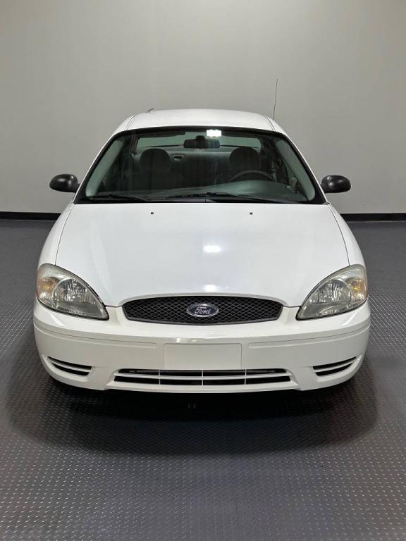 used 2007 Ford Taurus car, priced at $4,999