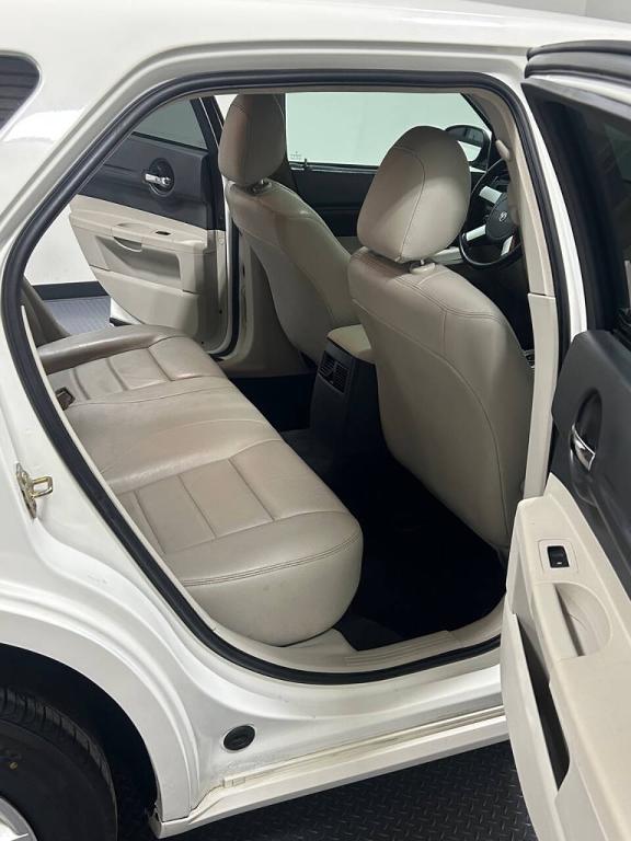 used 2006 Dodge Magnum car, priced at $7,999
