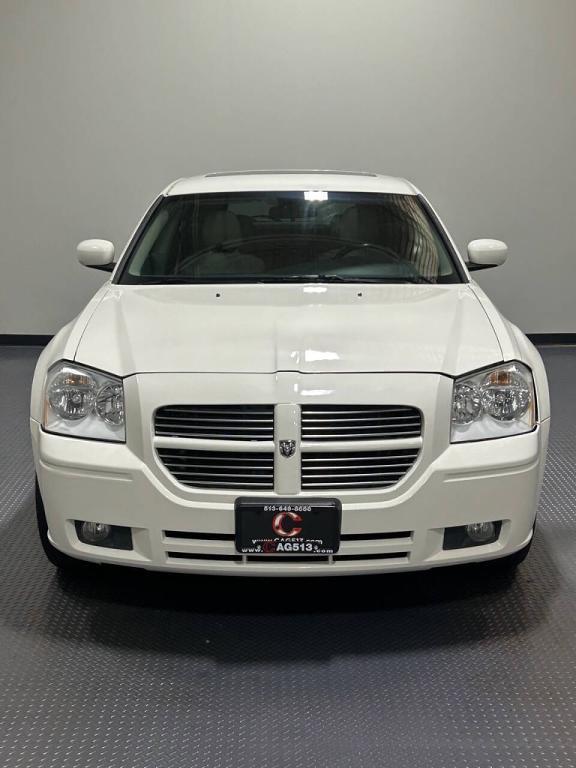 used 2006 Dodge Magnum car, priced at $7,999