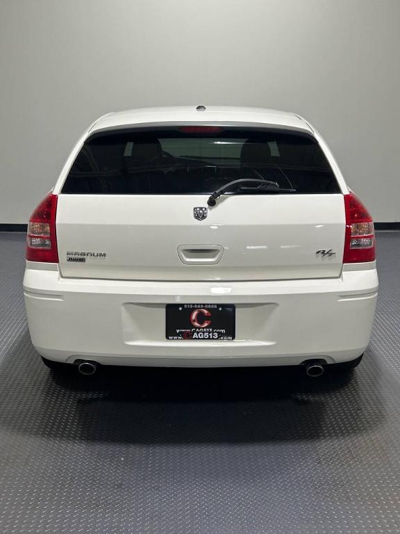 used 2006 Dodge Magnum car, priced at $7,999