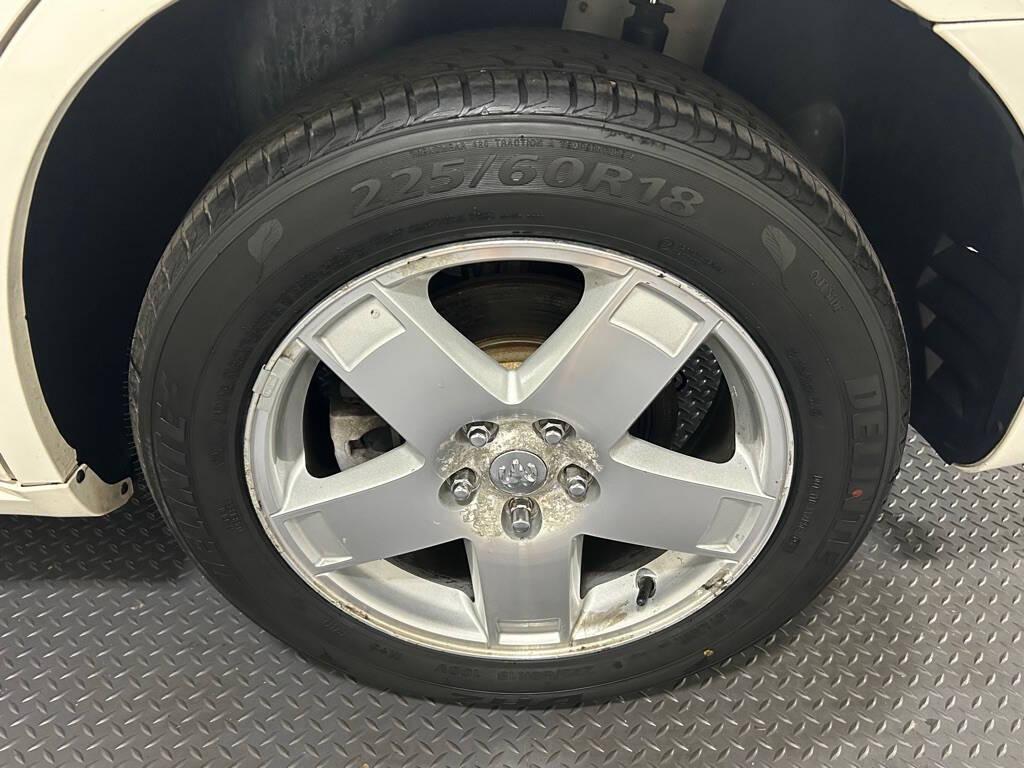 used 2006 Dodge Magnum car, priced at $7,999
