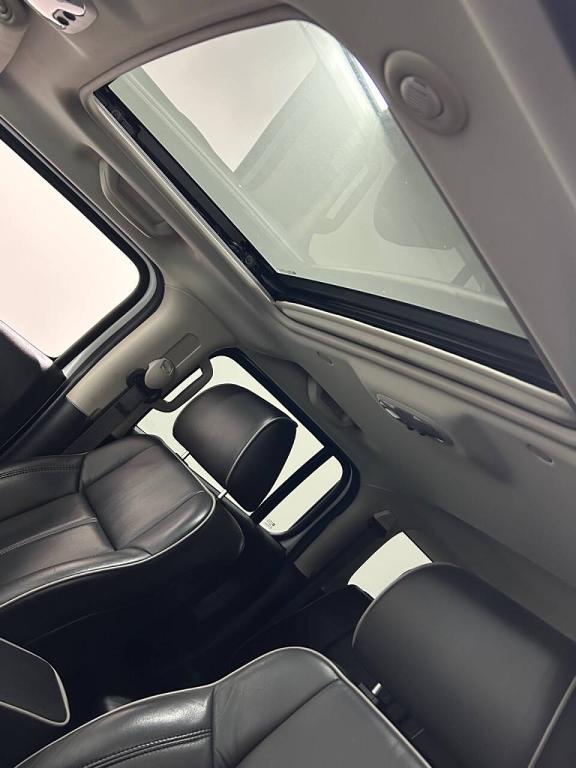 used 2009 Hummer H3 car, priced at $15,499