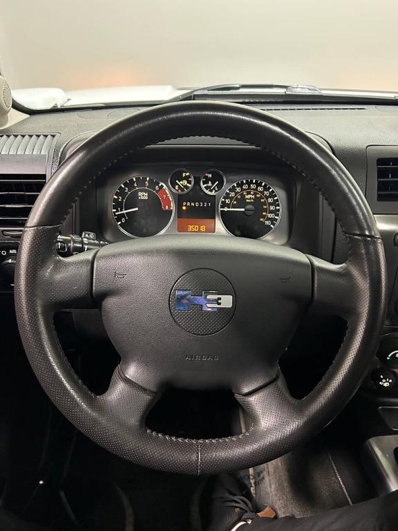 used 2009 Hummer H3 car, priced at $15,499
