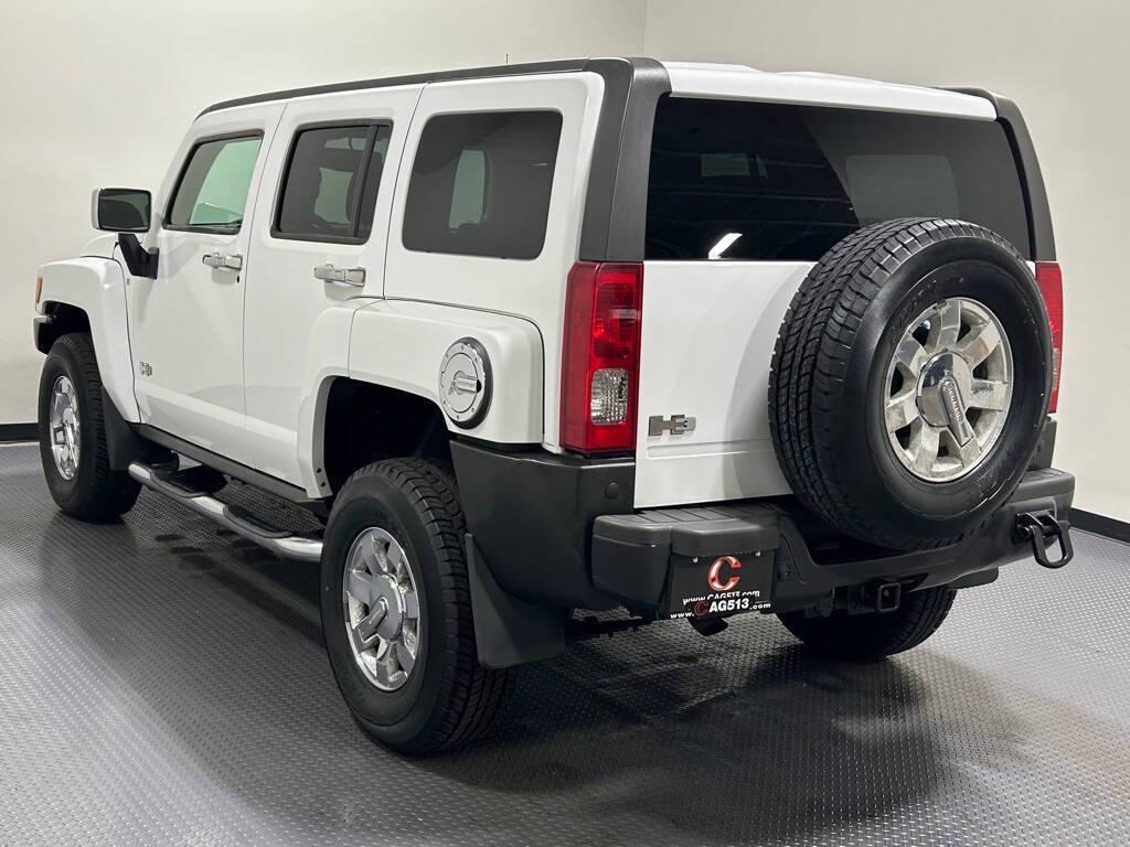 used 2009 Hummer H3 car, priced at $15,499